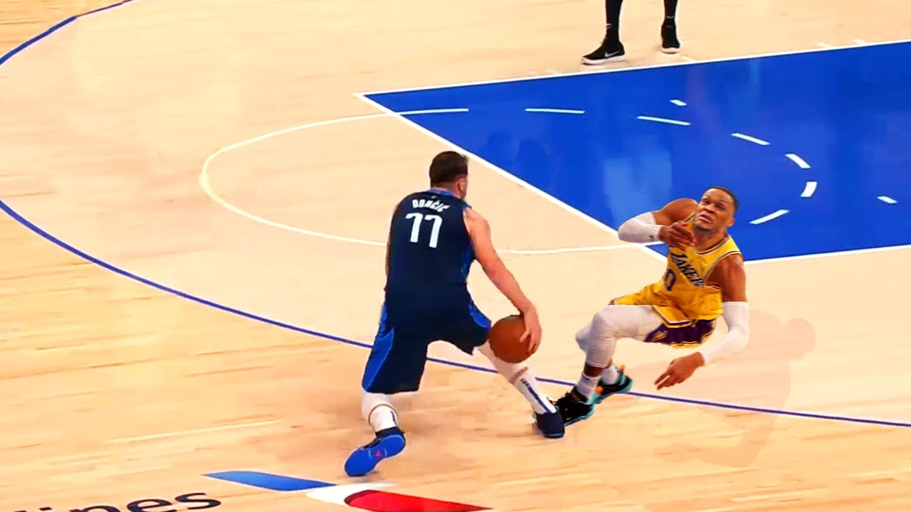 Luka Doncic is EMBARRASSING the Entire League Right Now🤯