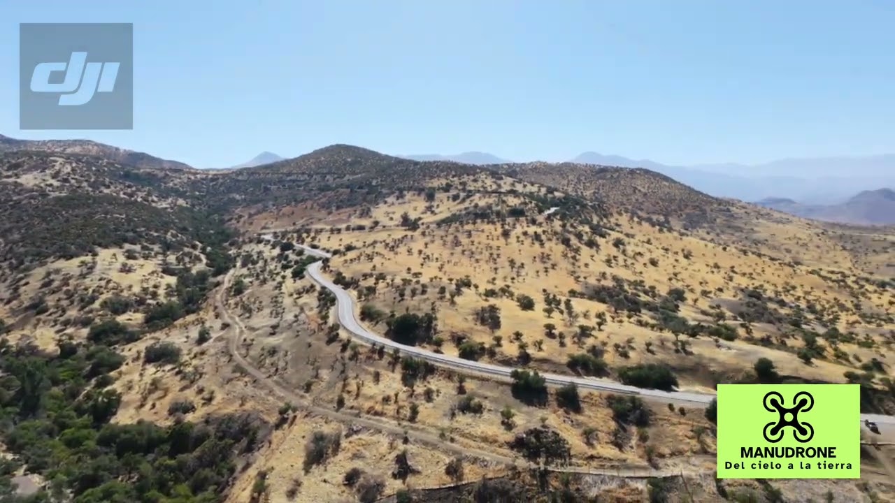 Volando cuesta y valle de Chacabuco #dron #manucomunikamk #chacabuco 