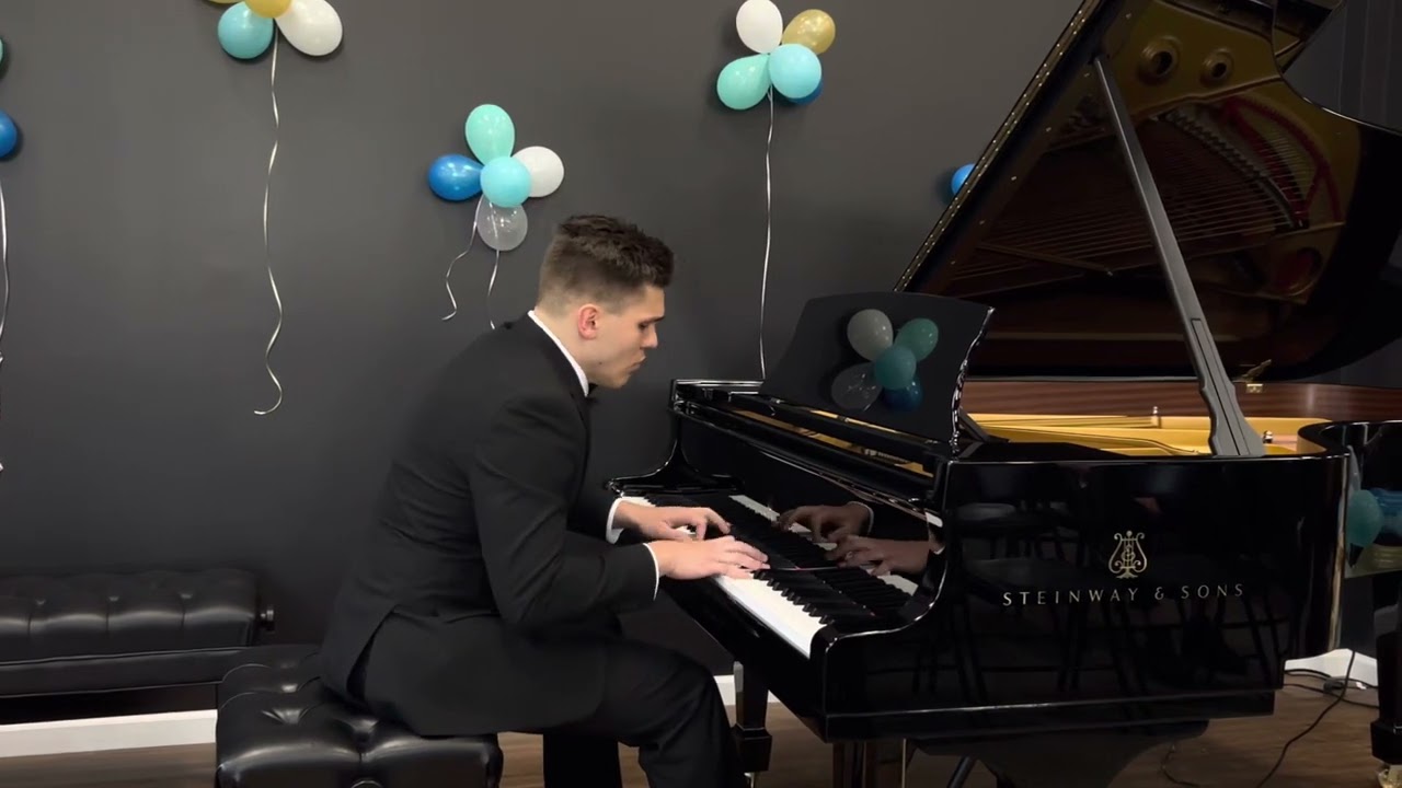 Rachmaninoff: Prelude in G Minor, Op. 23 No. 5 | Piano