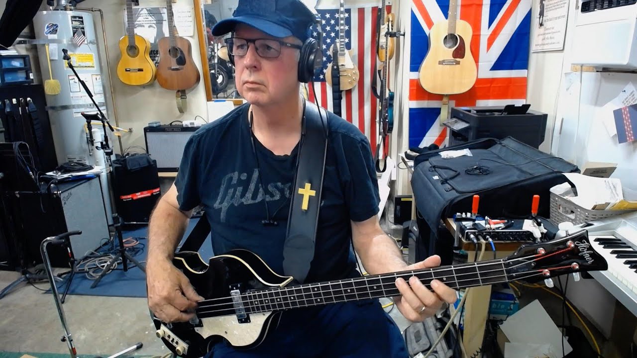 The Hofner Ignition Series Bass Made in Vietnam