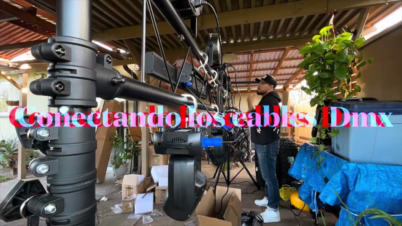 C&oacute;mo colocar luces DJ en una porter&iacute;a peque&ntilde;a  y hacer diferentes ideas