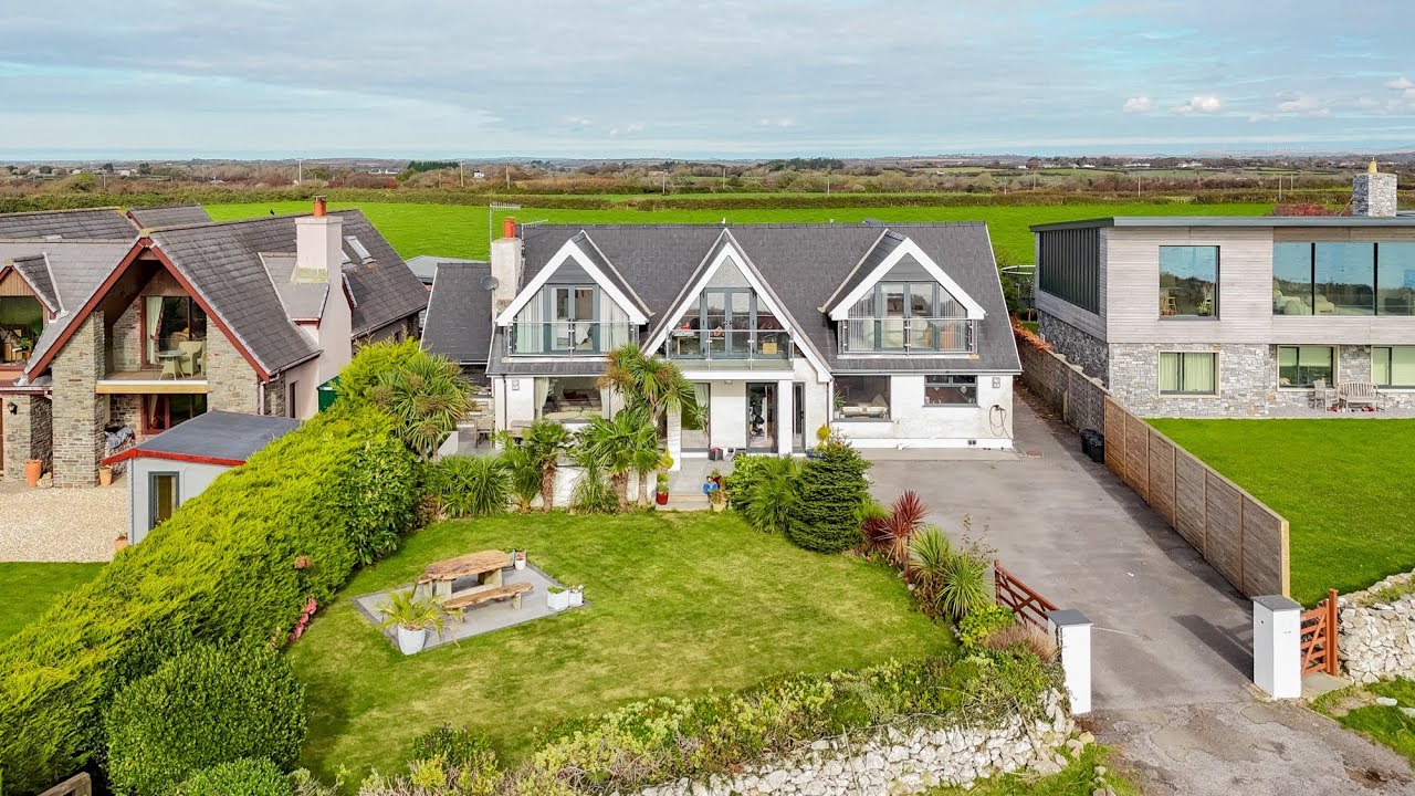 33 East Cliff, An exceptional five-bedroom, coastal home in a truly unrivalled Gower location