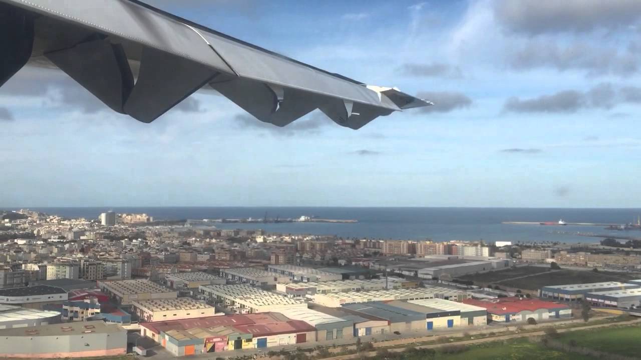 Landing at Melilla AirPort GEML ATR72-500