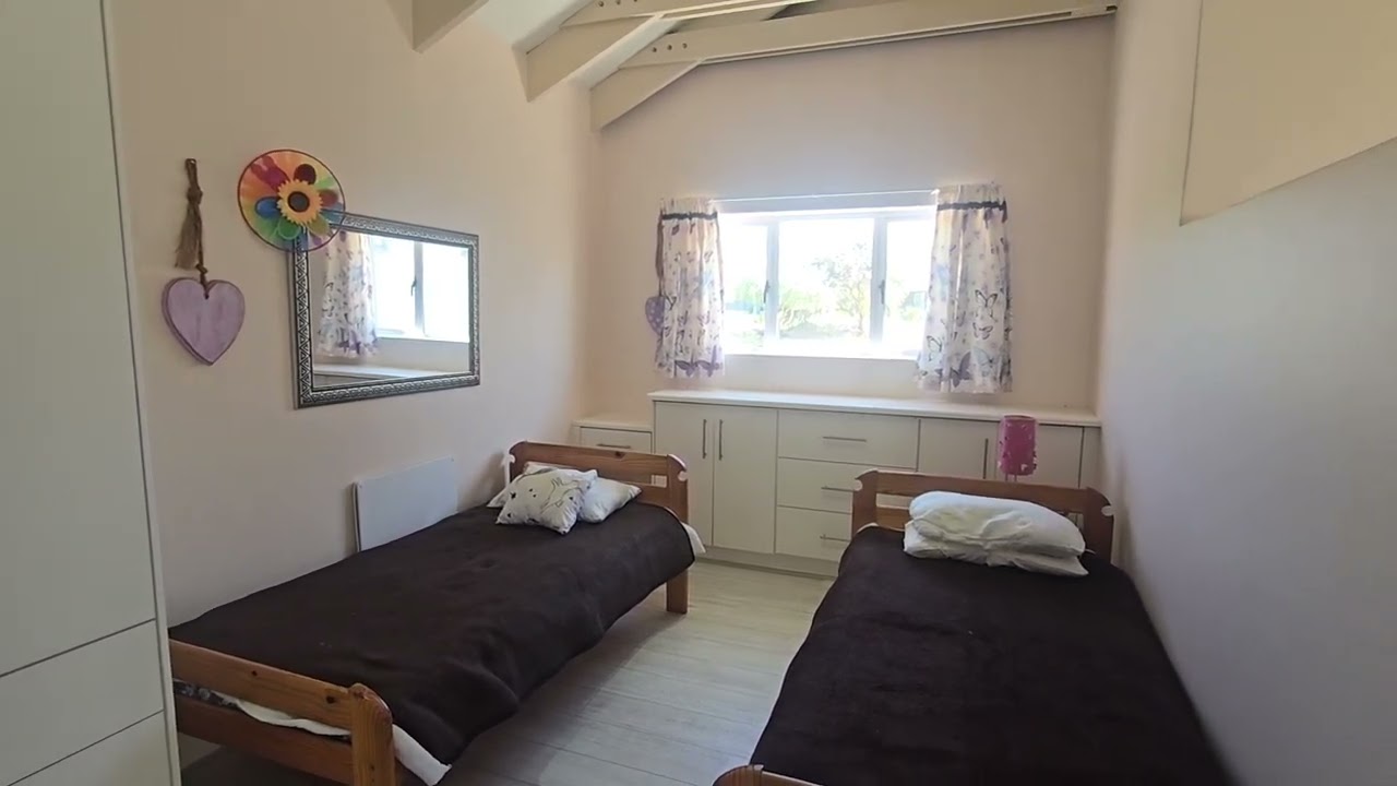 FOR SALE IN BAYVIEW, HARTENBOS