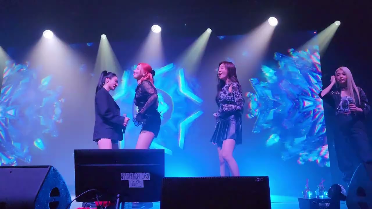 Dreamcatcher (드림캐쳐) - Diamond | 230228 | Atlanta | [4k60fps FANCAM - Front Row] 