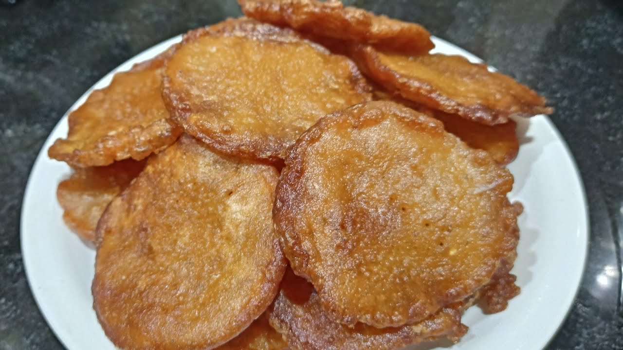 गुळ घालून बिना पाकाचा मालपुवा | Maalpoha Recipe By Asha Maragaje