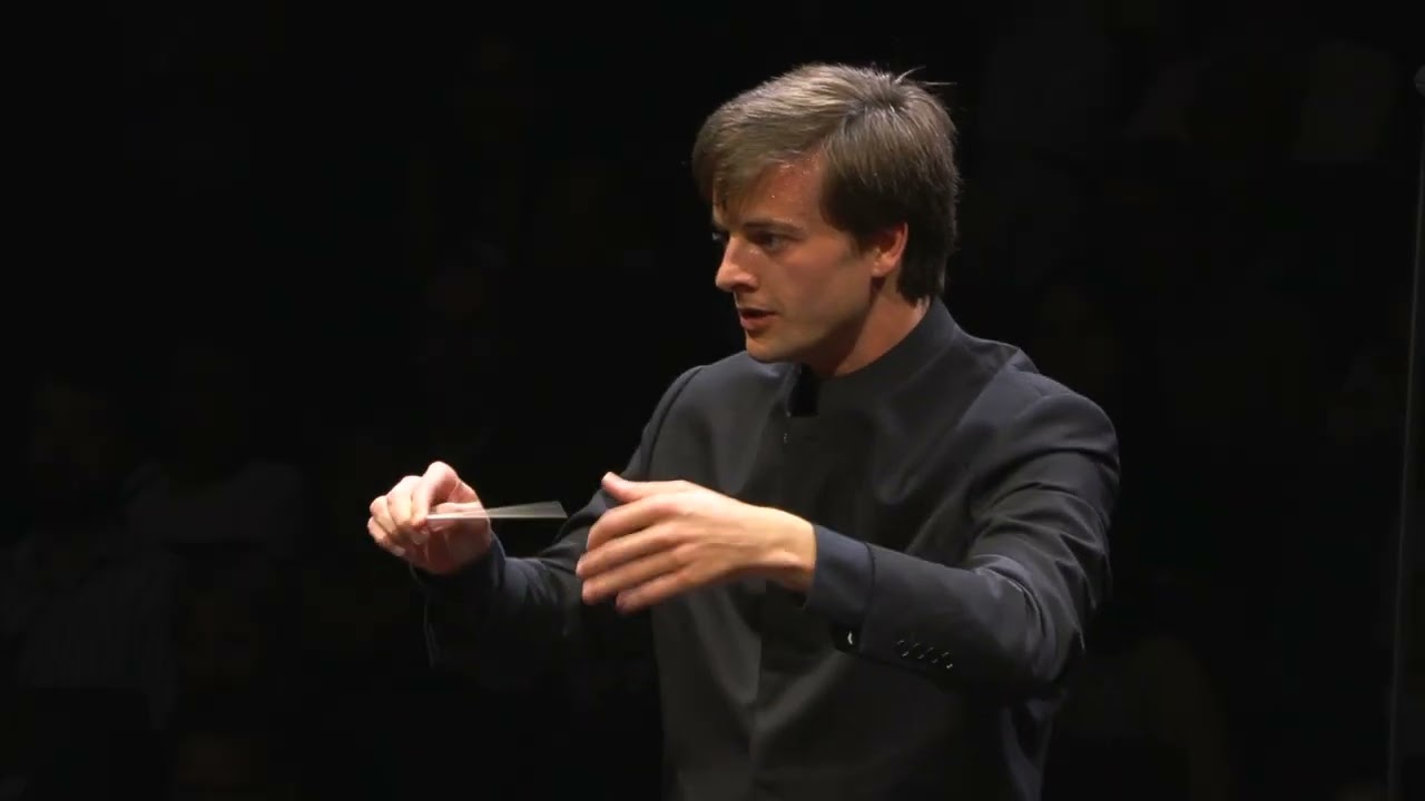 Miguel Sep&uacute;lveda conducts the Rotterdam Philharmonic in Rachmaninov&rsquo;s Symphonic Dances (excerpt)