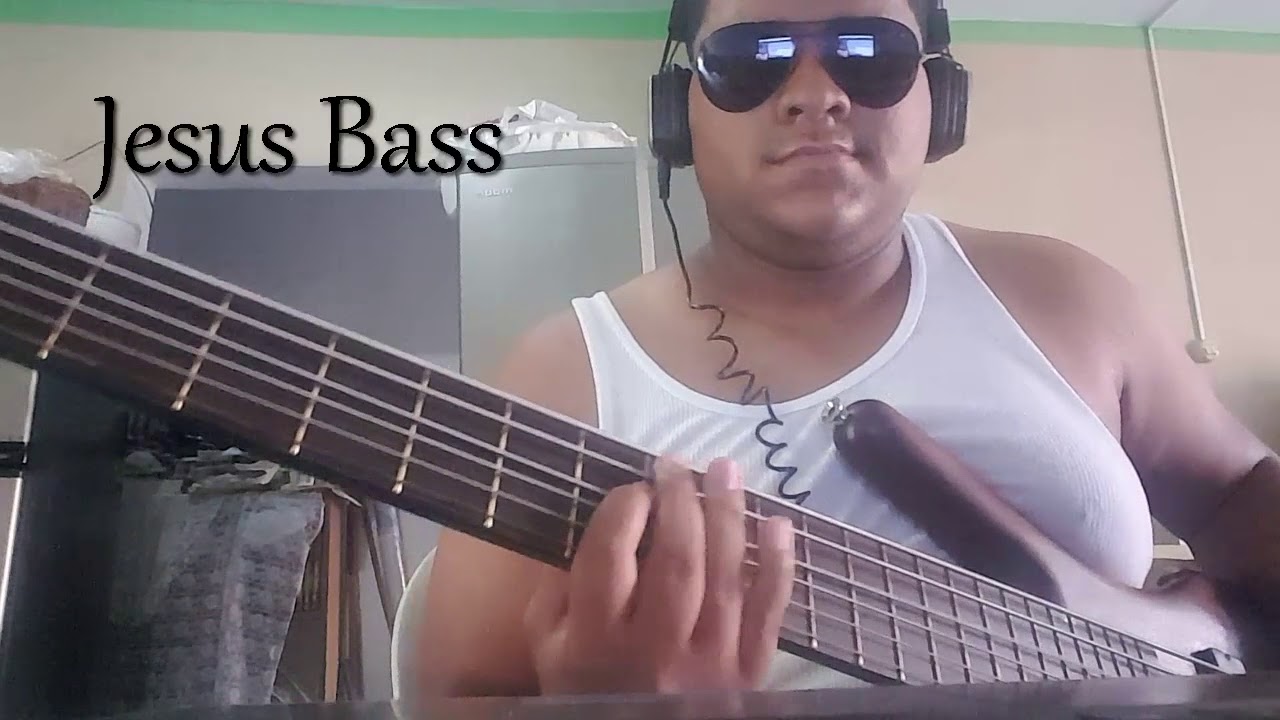 Moliendo Cafė - Cover Bass