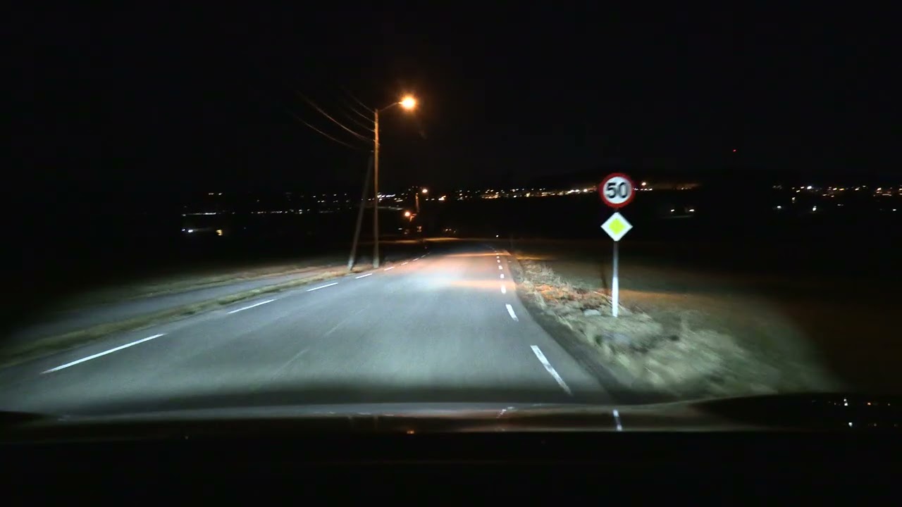 VW ID4 regular LED headlights test