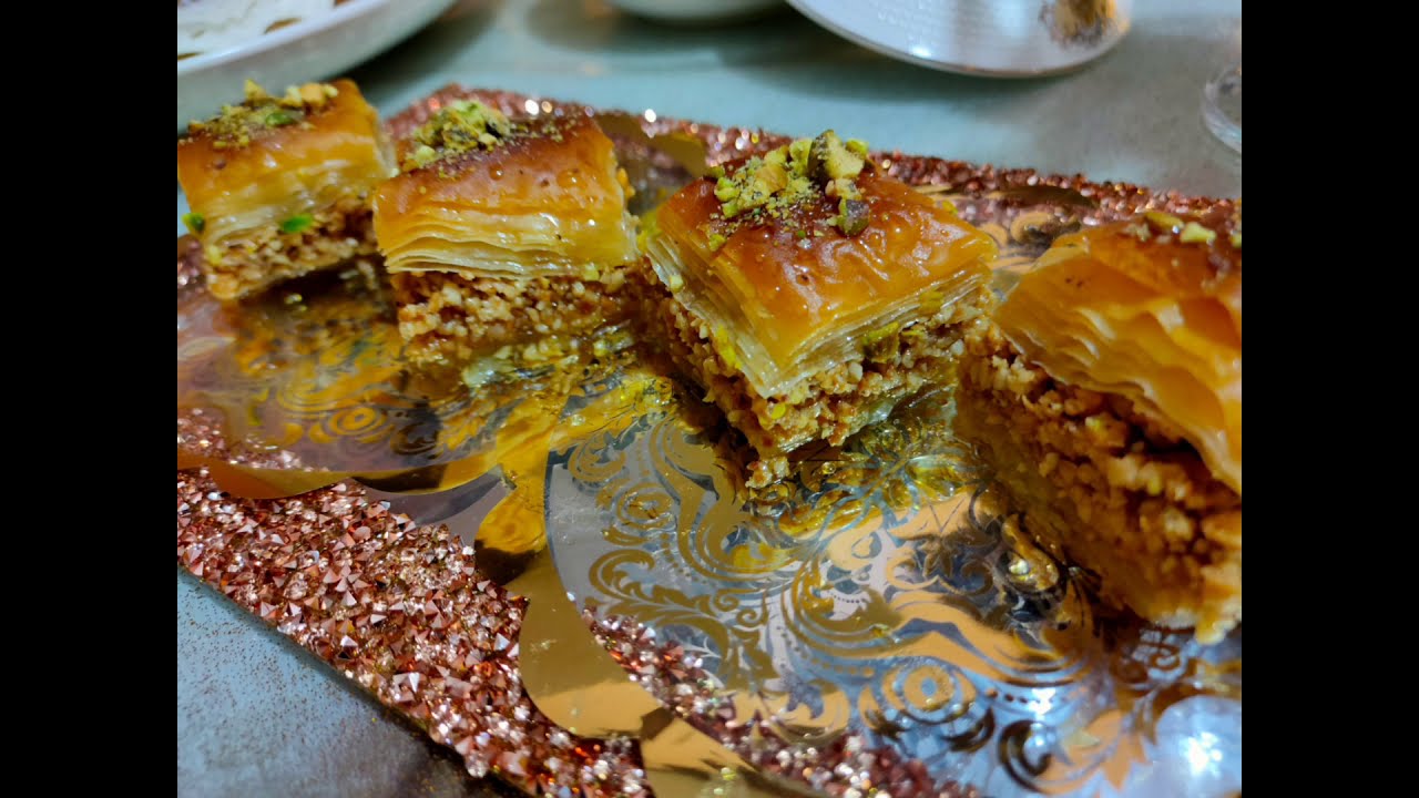 بقلاوة بعجينة الفيلو Fillo ساهلة وبنينة بزااف 😋❤❤