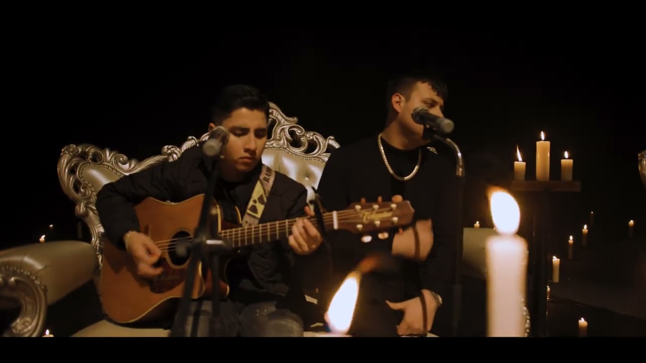 Comandante Negro - Los Chavalos de la Perla (En vivo)