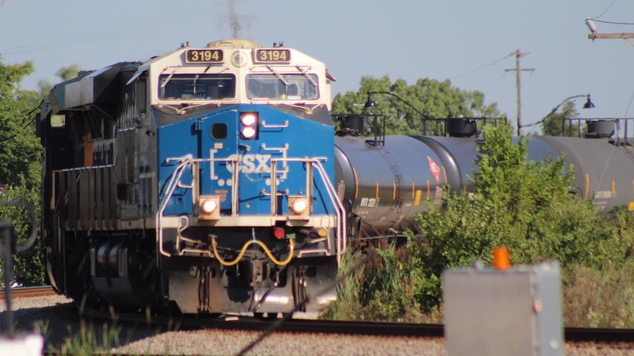 Chasing CSX 3194 from Northbrook to Franklin Park 8/23/25