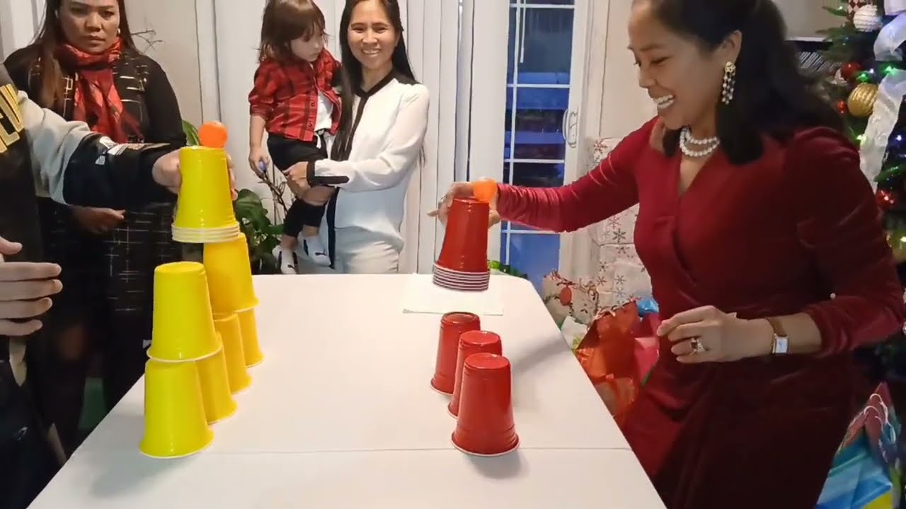Christmas Party Chaos 🎄🎁 | Games, Gifts & Family Fun | Family Vlog