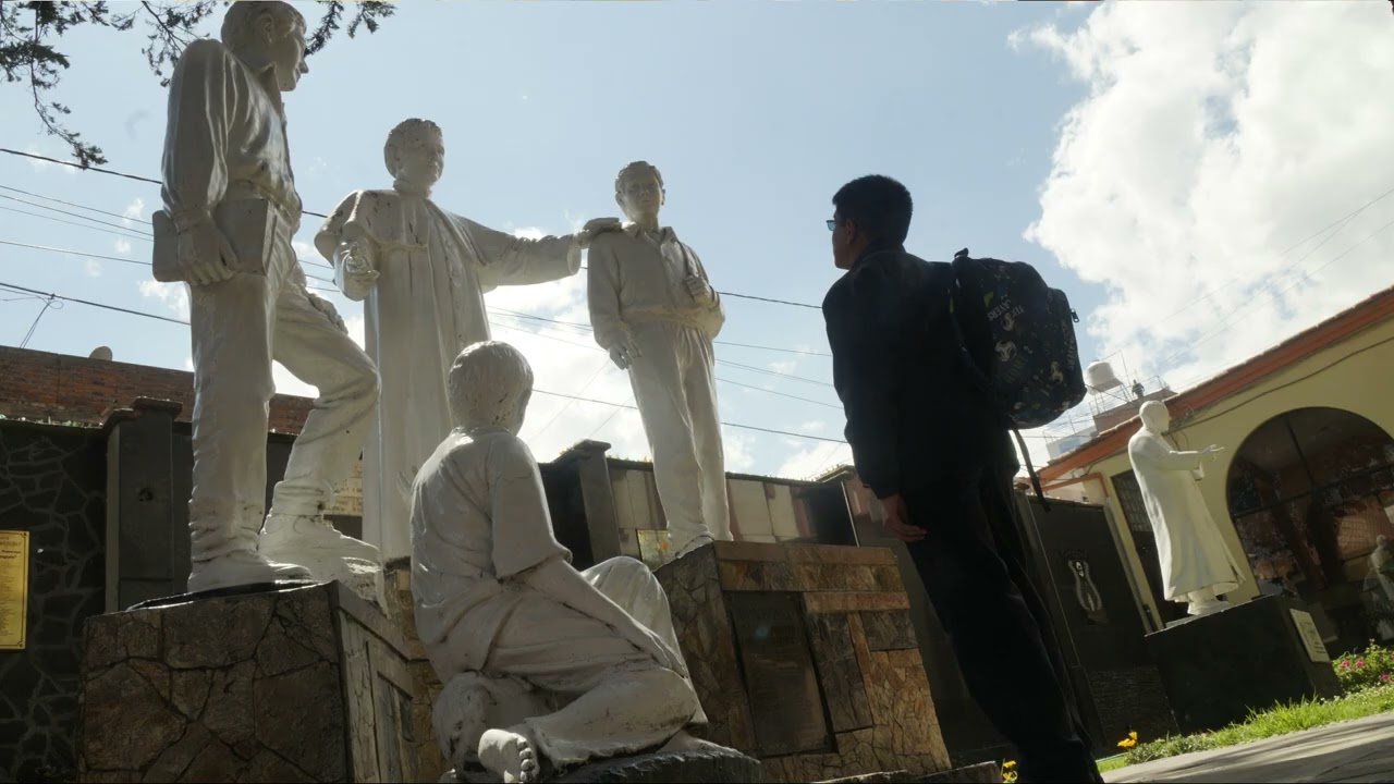 VISITA VIRTUAL DEL COLEGIO SALESIANO SANTA ROSA RUMBO AL CENTENARIO