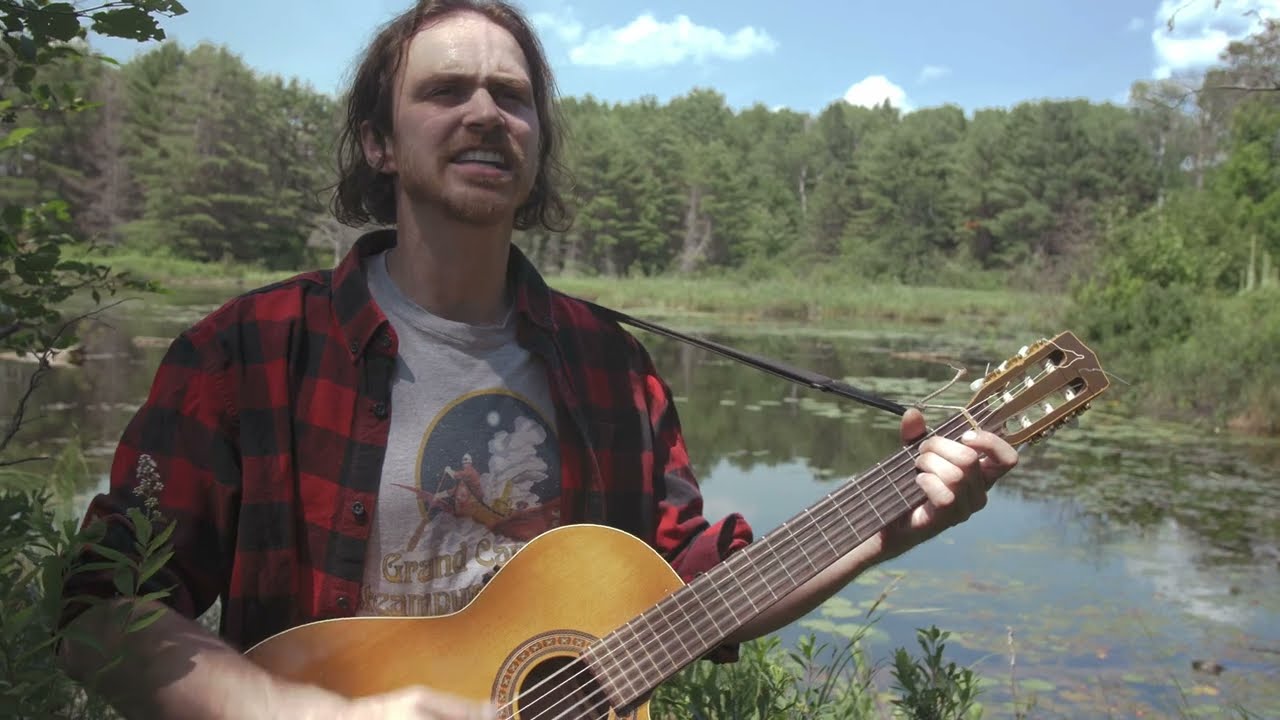 The Old Canoe - Canadian Folk Song