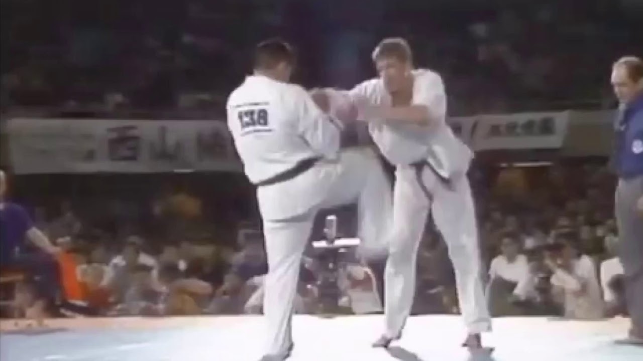 In memoriam: Hiroki Kurosawa (1962-2017) vs. Peter Smit (1961-2005)