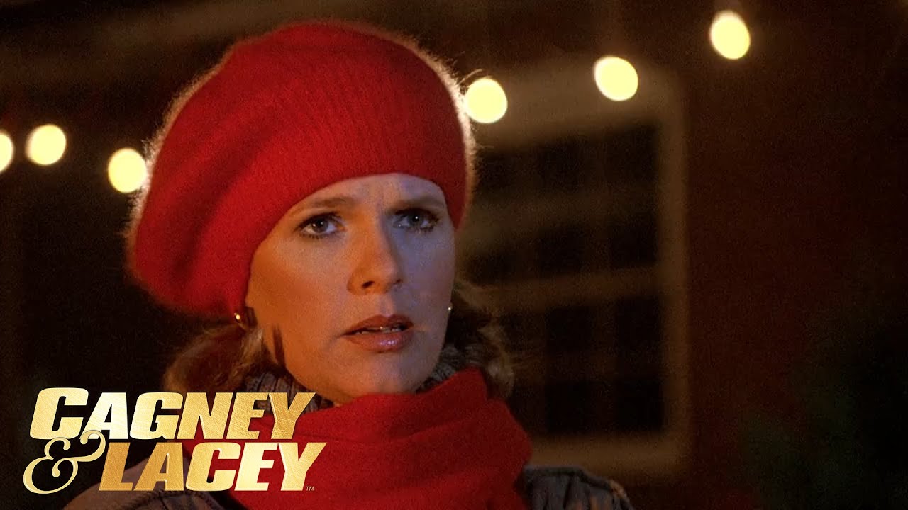 Stuck Working At Christmas | Cagney & Lacey
