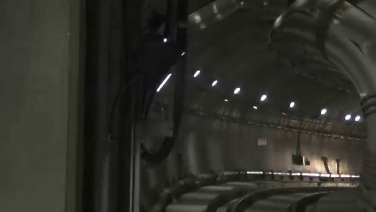 [MTR 西港島線 West Island Line] 香港大學站：往堅尼地城列車 (1)