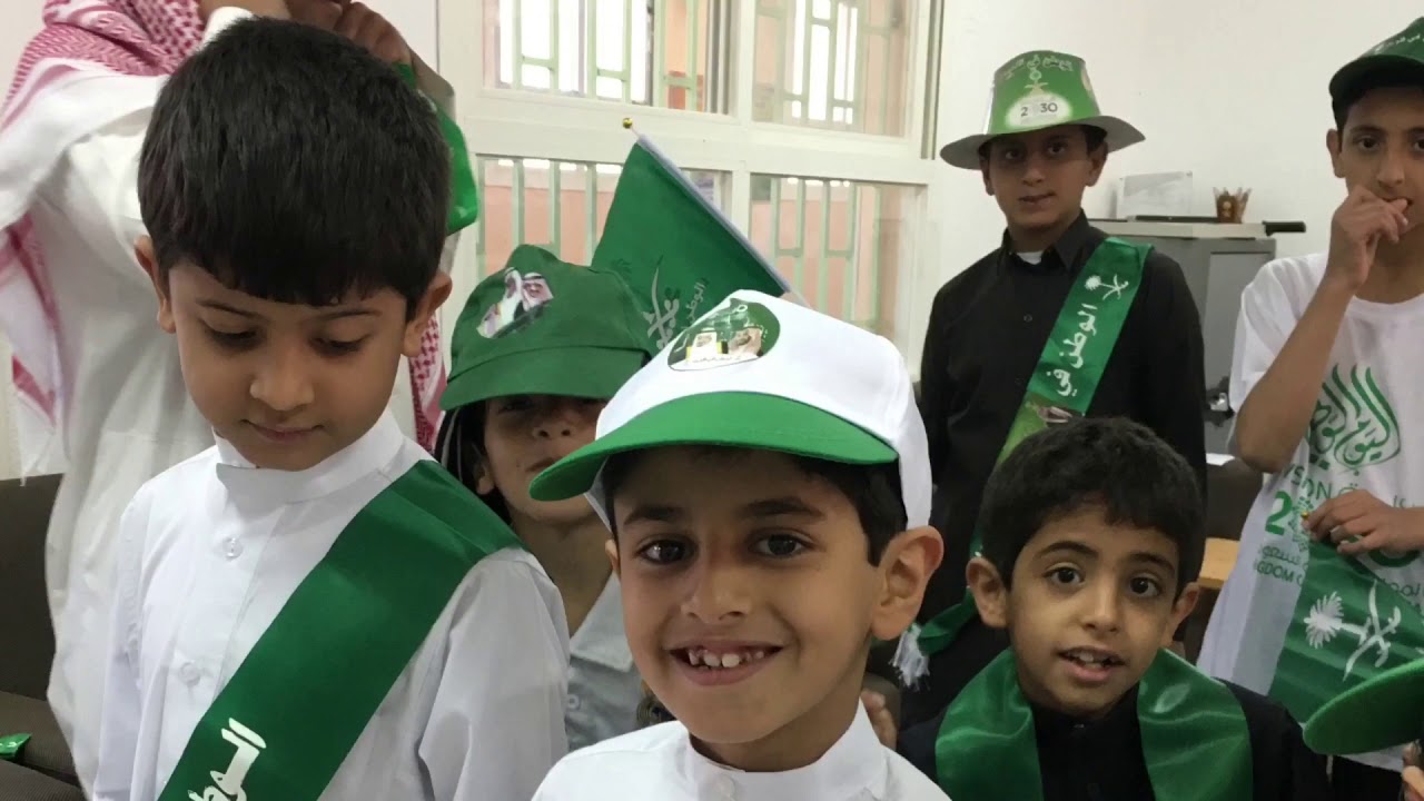 احتفاء مدرسة الأصمعي الابتدائية باليوم الوطني 88