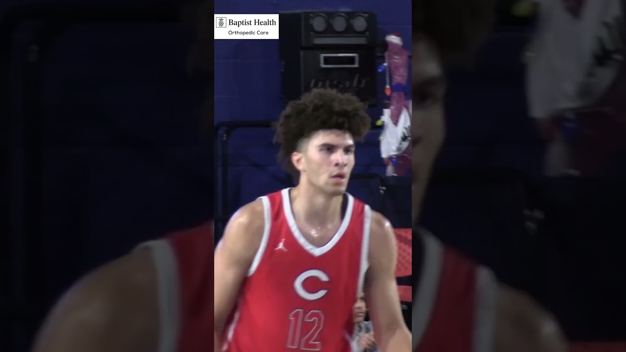 BOOZER SLAM! Duke commit Cameron Boozer put-back dunk