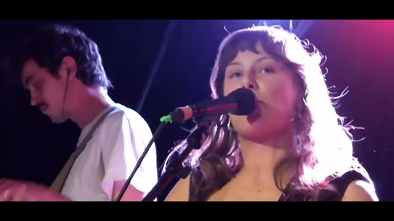 Honey I'm Home - Pretty - Live in V11, Rotterdam (dinsdag 9 september 2025)
