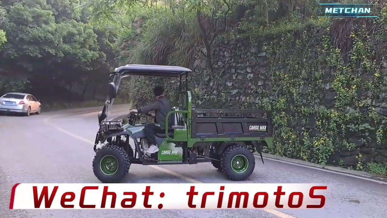 Moto Carguera Con Nueva Tolva Multifuncional A300M