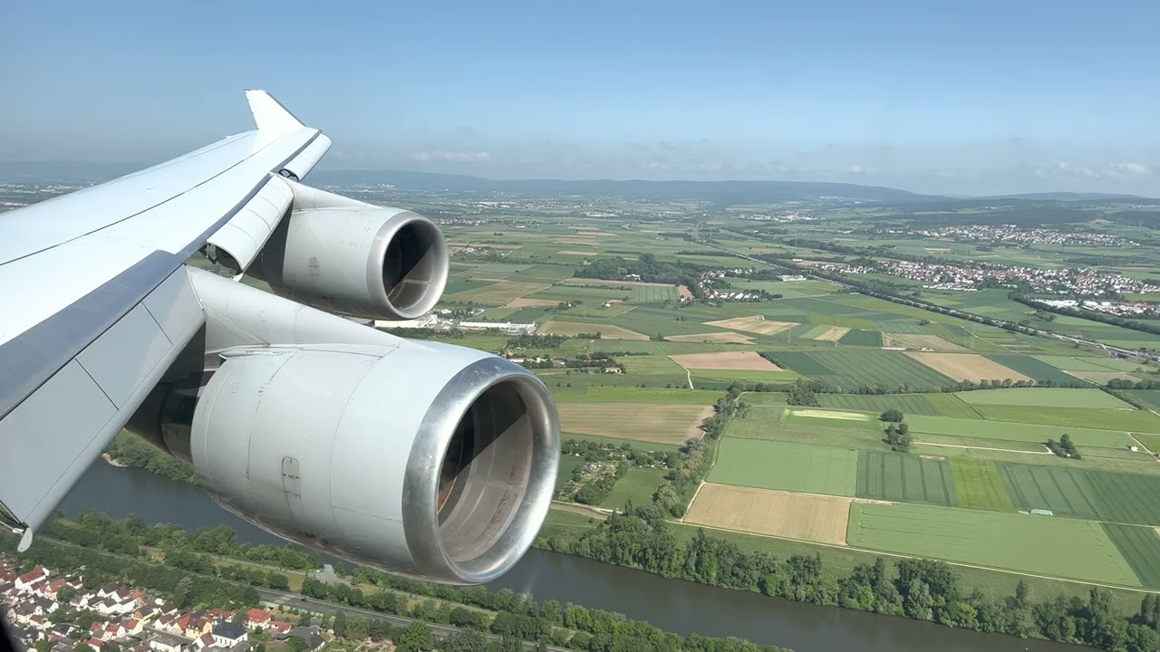 Landing Frankfurt (FRA/EDDF) - Lufthansa - Boeing 747-400 - D-ABTK - RWY 07 C
