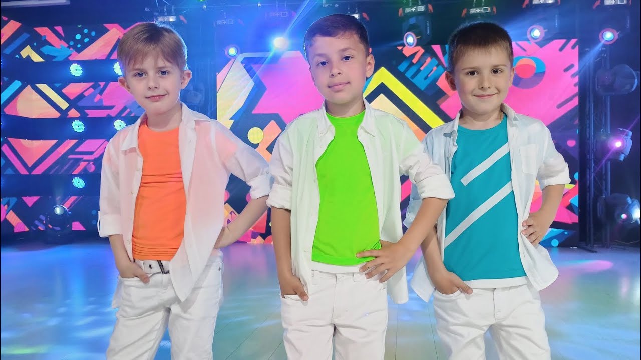 Marius Cherdivara & Egor Evtodiev & Elisei Filip (Picături Muzicale) - Dragostea din tei