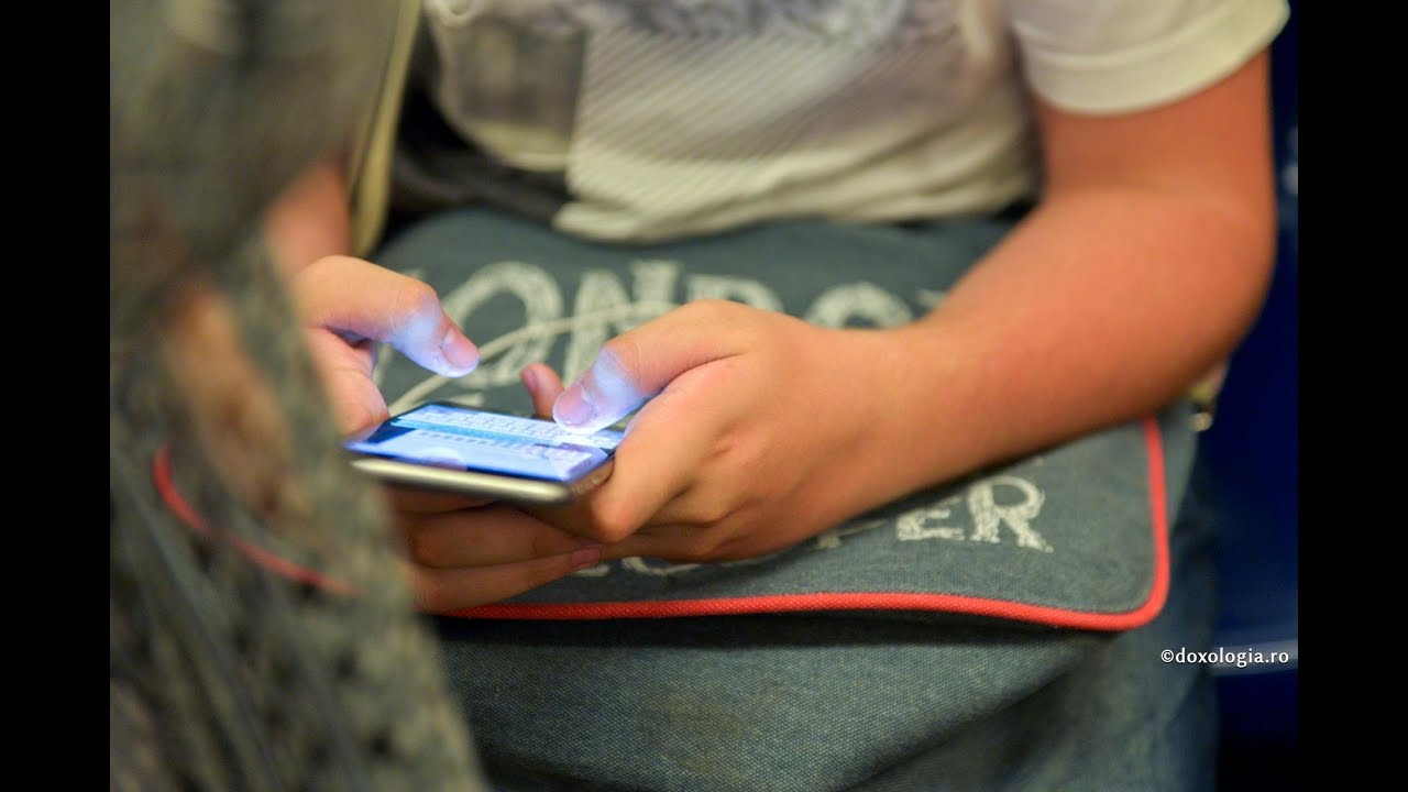 O foarte bună comunicare, dar o foarte proastă comuniune &ndash; capcanele din sfera digitală