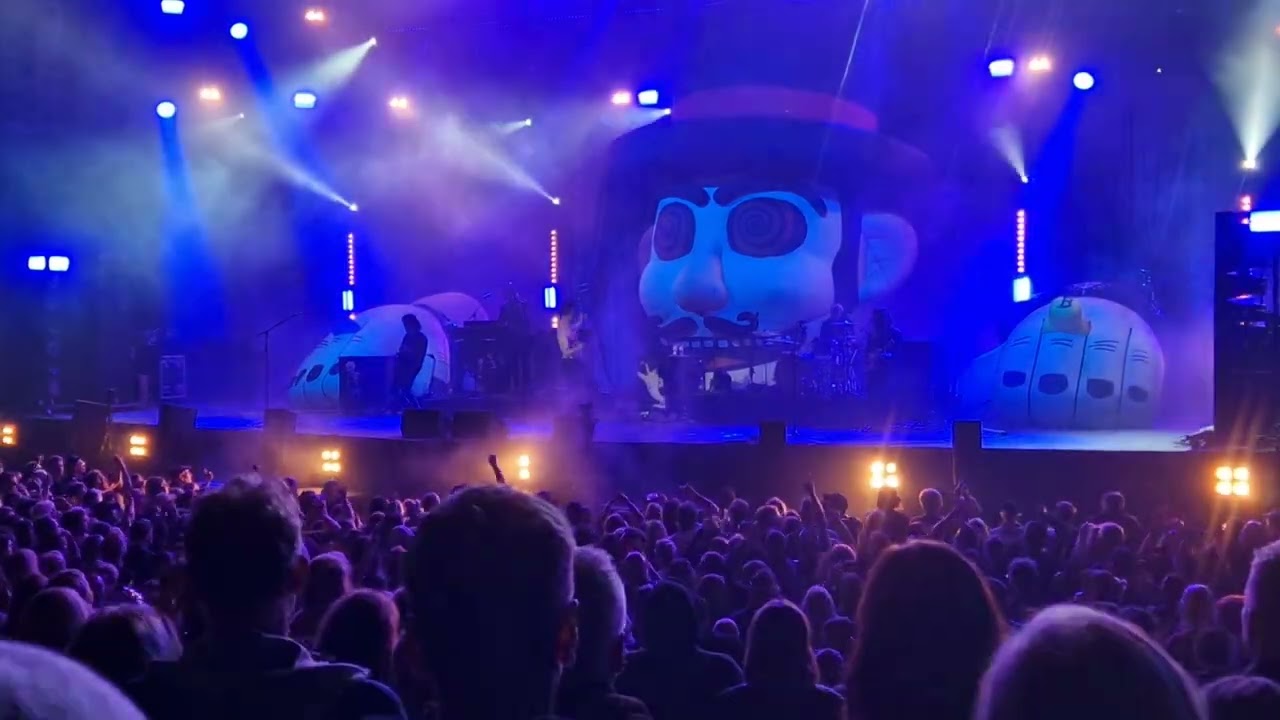 Mando Diao -  Dance with somebody  Dalhalla 19:e aug 2023