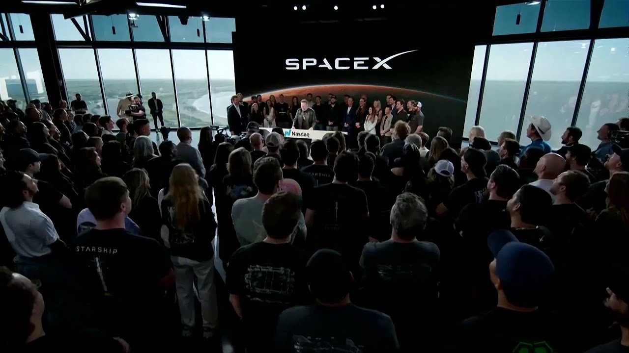 В преддверии IPO компании SpaceX Илон Маск стремится &laquo;избавить научную фантастику от фантастики&raquo;.