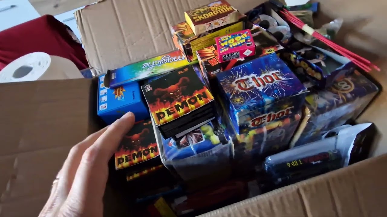 UNBOXING del CARICO DI BOTTI 2022/2023 - #natale #capodanno #fireworks #new Buon anno 2023 a tutti🙏