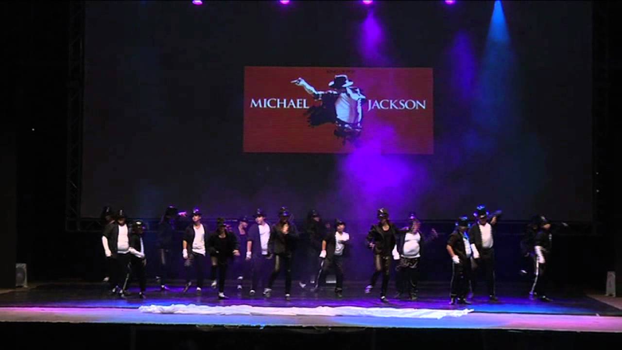 HOLLYWOOD TONIGHT - DANCING FOR MICHAEL JACKSON (KIDS) - 
