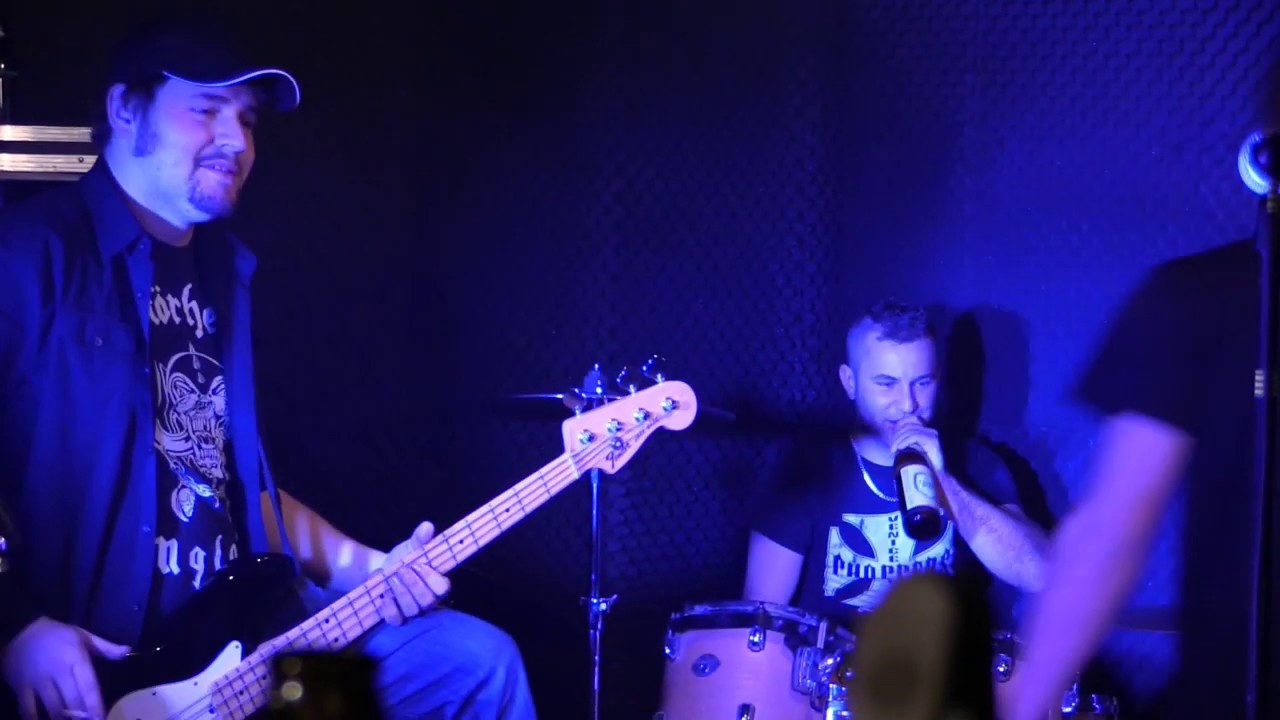 Dreadful - Hangover Day  (OFFICIAL MUSIC VIDEO)