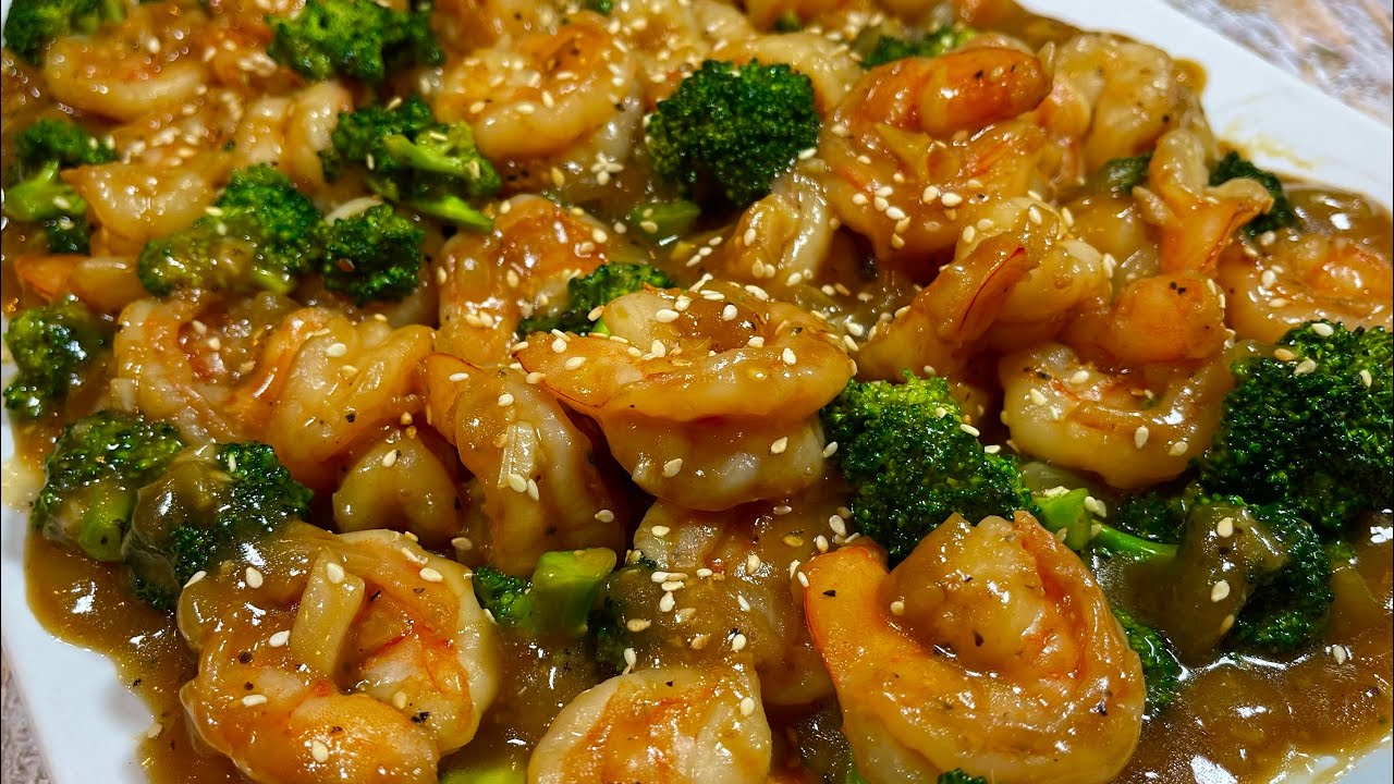 GARLIC BUTTER SHRIMP and BROCCOLI in OYSTER SAUCE | FLAVORFUL SAUCE BETTER THAN TAKEOUT