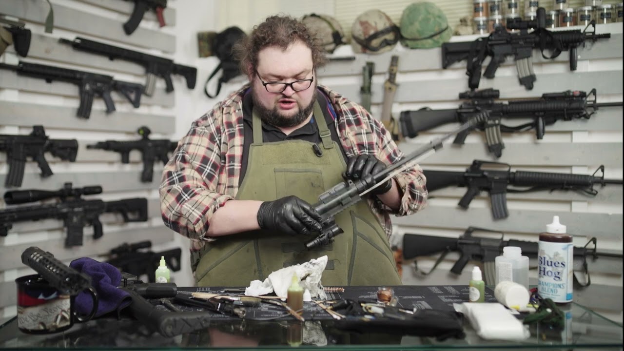 Pillole Black Rifle: la pulizia del black rifle (3-3)