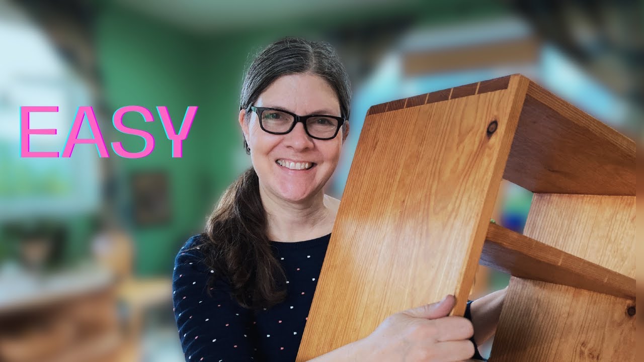 What to put on a Montessori Toddler Shelf? (Easy Montessori shelf set-up guide for beginners)