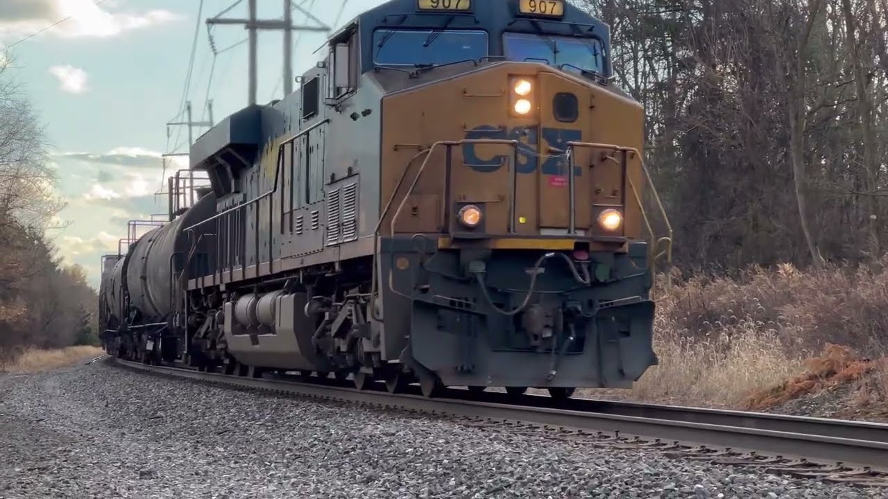 2 trains at Gilchrest Rd. In Blauvelt, NY + Bonus trains at Suffern 1/11/26
