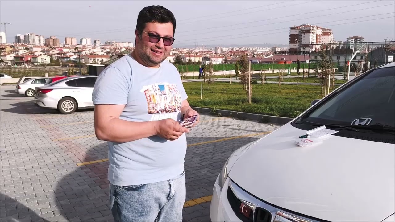 Honda Civic FD6 Ön Logo Arka Logo ve Direksiyon Logo Değişimi #kırmızı #honda  #civic  #hondalogo