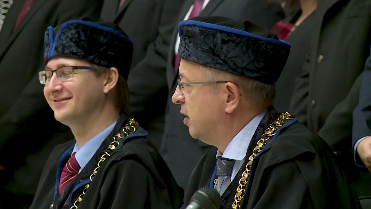 Promoce FEKT VUT v Brně 2018 Září