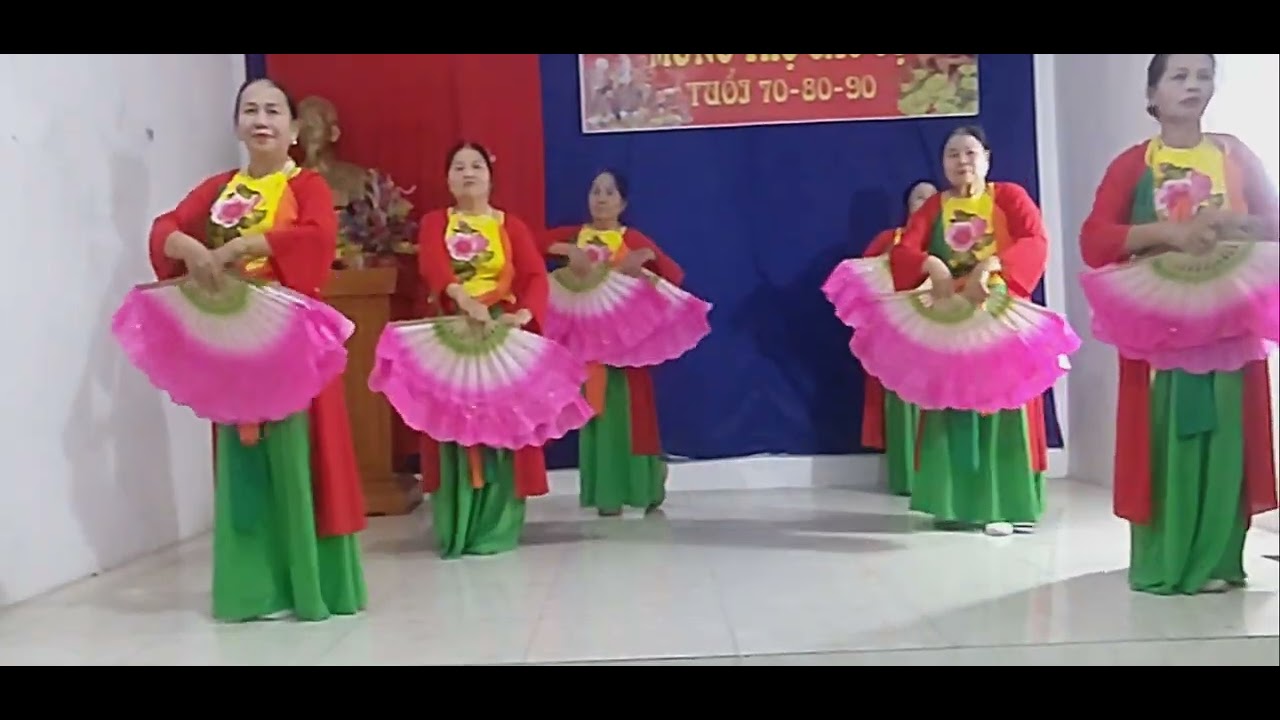 XUÂN ĐẸP LÀM SAO -MÚA quạt đẹp-.CLB dân vũ ĐÔ THƯỢNG.