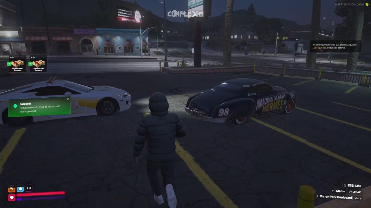 HUDSON HORNET vs LFA