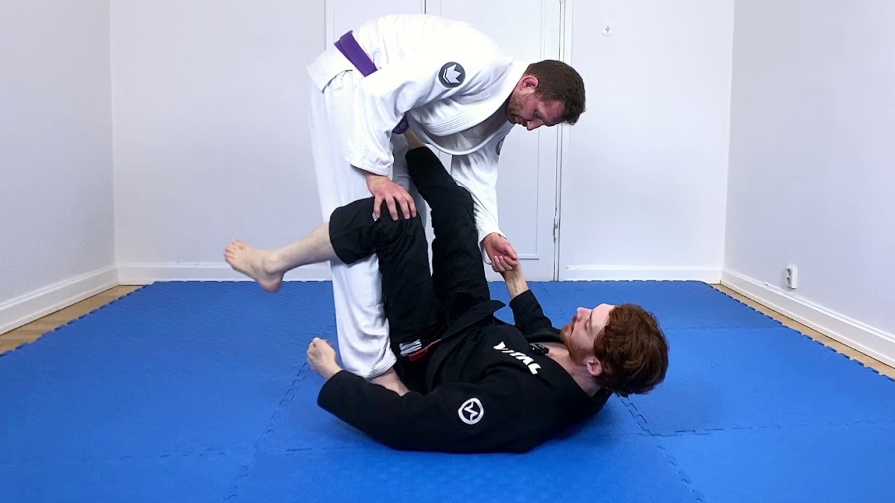 The Easiest Sweep from de la Riva Guard, with Jon Thomas