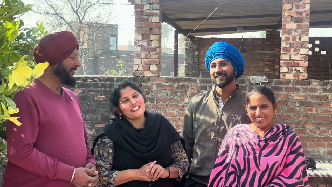 New video lai  Kuj gallan baatan tuhada nal #pinderpreetvlog 