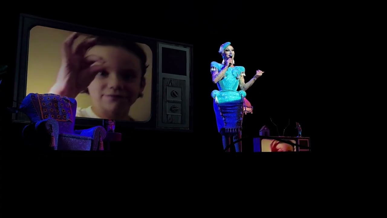 Sasha Velour&rsquo;s The Big Reveal Tour Providence, RI 11/14/2025