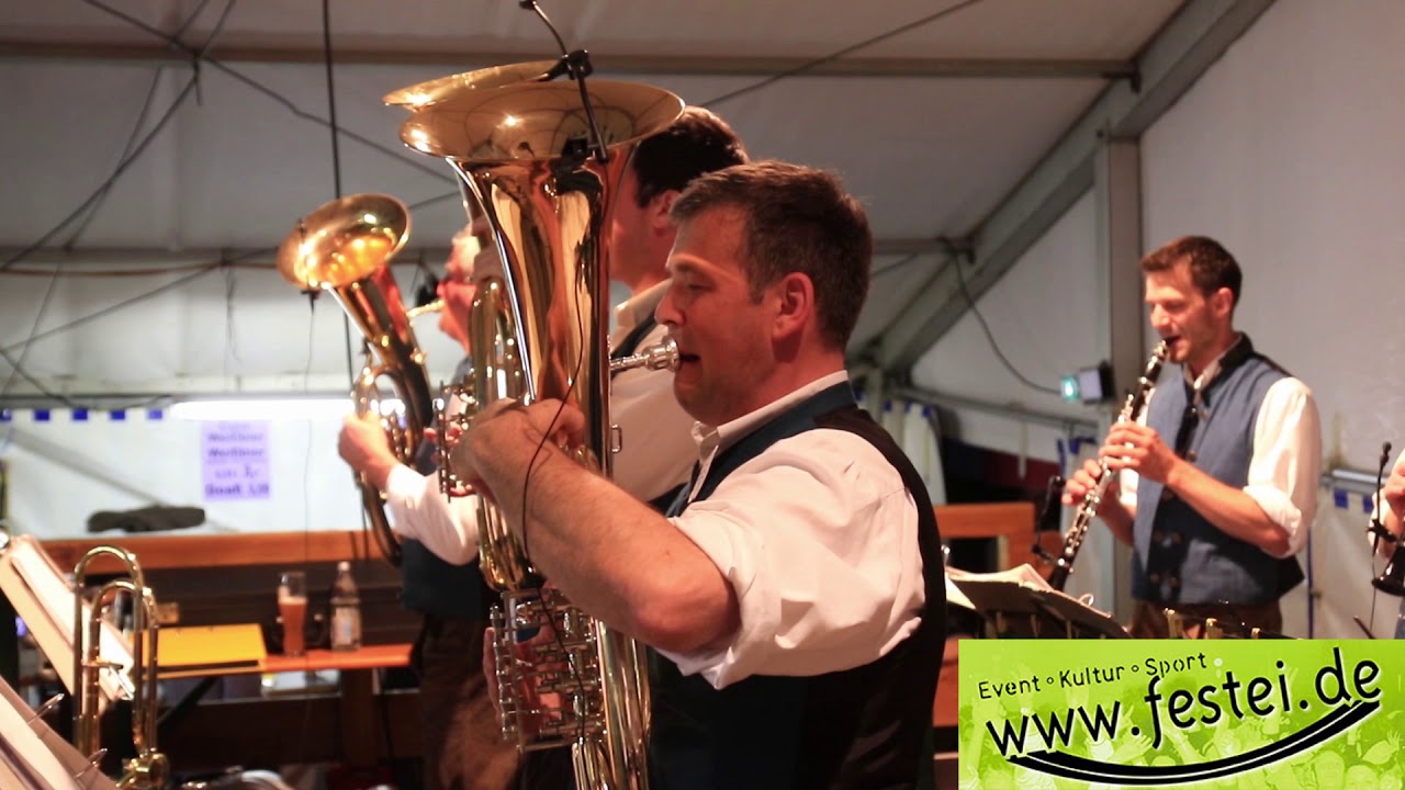 Wiesnparty Marktschellenberg - Oktoberfeststimmung mit den Niederalmer Musikanten - Schützenzelt