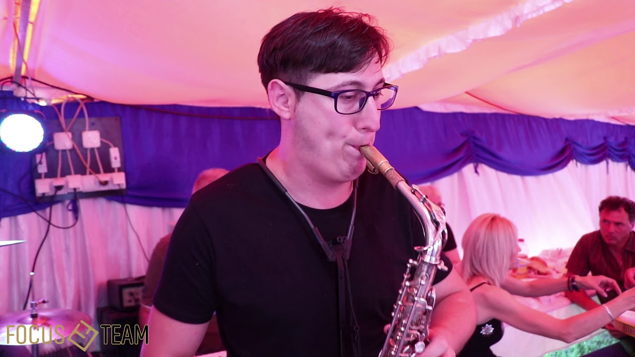 Orkestar PINK JET SET - Kolo za dobar dan(UZIVO), punoletstvo kod Milana Djusica Milutovac 2018