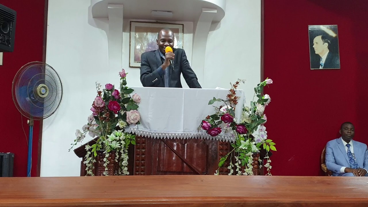 Pst Junior Tshibasu. la R&eacute;surrection de Lazare ( partie 1)