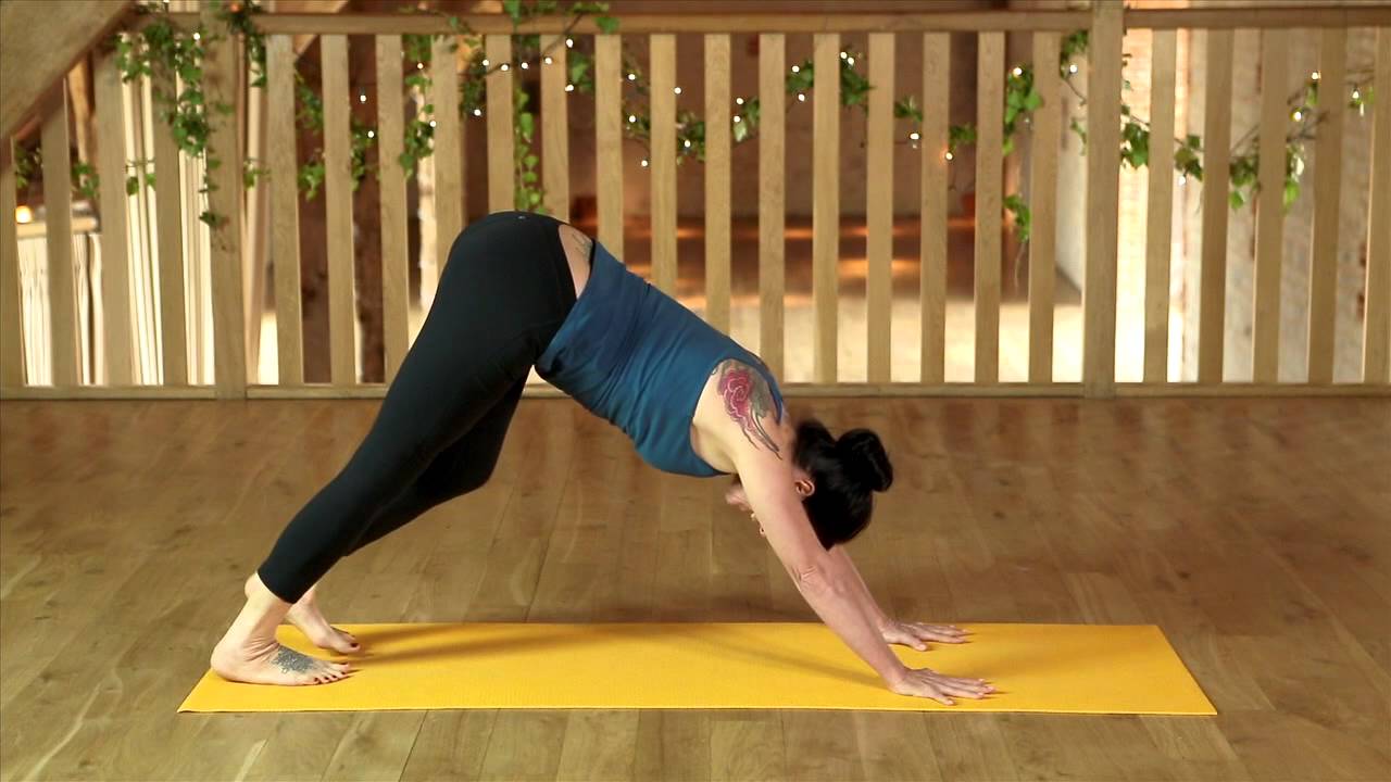 Julie Martin - Beginners Yoga Tutorial
