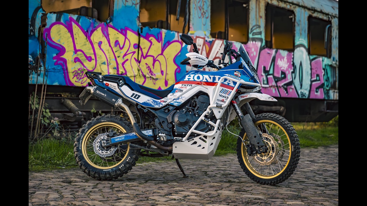 Honds TRANSALP 750 2023-2025 Installing graphics
